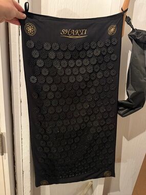 Shakti Black Acupressure Mat